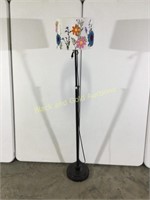 Floor lamp with sewn flower shade