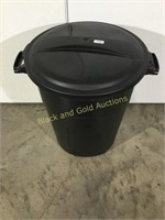 HyperTough 20 Gal trash can with lid, new
