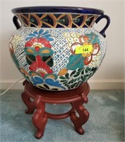 PORCELAIN PAINTED LARGE PLANTER AND STAND