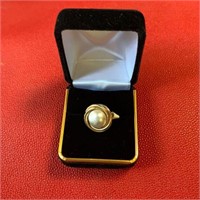 14K CLASSIC pearl ring excellent condition sz 6.5