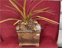 11 - ARTIFICIAL PLANT ARRANGEMENT 29"H