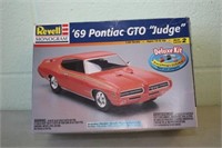 69 Pontiac GTO Judge Plastic Model