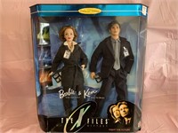 BARBIE AND KEN AGENTS THE XFILES GIFT SET 1998