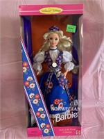 1995 DOLLS OF THE WORLD NORWEGIAN BARBIE