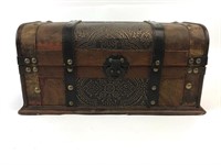 16.5" Wood Decorative Chest Box