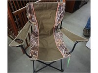 REALTREE EDGE CAMO FOLDING CHAIR