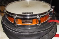 Pearl Drum with Case - 13 x 4