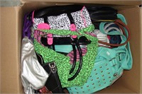 Large box of Clean priced Purses