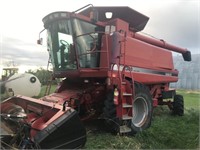 2002 CASE IH 2388 COMBINE, 2759 ENGINE HRS,