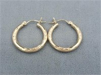 14k Yellow Gold Hoop Pierced Earrings 1.2g Total