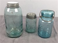 3x The Bid  Vintage Blue Mason Jars