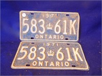 Pair of 1971 Ontario White on Blue License Plates