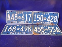 4 1971 Ontario License Plates