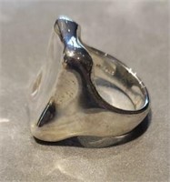Sterling Silver .925 Ring Sz 8