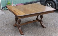 Antique Oak Dining Table With Smooth Finish