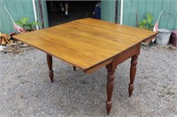 Antique Drop Leaf Table With Smooth Finish