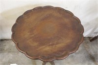 Antique Duncan Phyfe Pie Crust Table