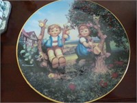 PAIR OF HUMMELL COLLECTOR PLATES