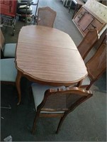 Dining Table w/ 6 Chairs