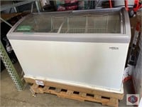 Refrigerator-freezer 55 inch wide Freezer -