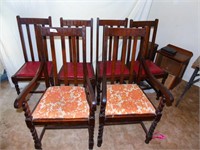 6 Wooden Chairs
