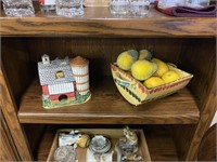 Decorative Bard Birdhouse, Fruit Basket