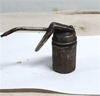 Vintage Oil can