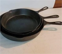 3 cast iron pans