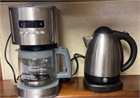 2 coffee makers - need a little cleaning