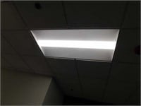 Troffer LED light fixture, 24x36