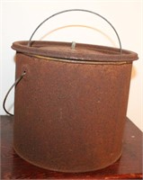 Vintage Minnow Bucket with Star Design