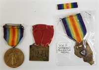 Vintage Lot of WWI medals includes 40&8 Medal