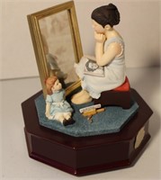 Norman Rockwell Musical "Girl at Mirror" w box