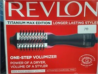 Revlon Titanium Max Edition One Step Volumizer