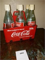 Vintage Coke Crate W/ (6) Bottles