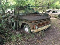 1965 Chevrolet Truck + Scrap metal
