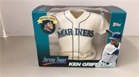 Jersey Topps Ken Griffey Jr. collectible