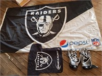 LA Raiders Fan Lot - Flag & More