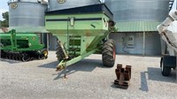 Parker 450 Grain Cart Small 1000 PTO, Open/Close