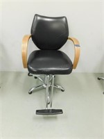 Black Adjustable Stylist Chair