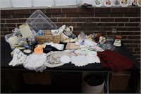 Home decor - misc lot of items