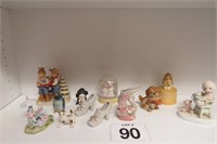 Mixed Knick Knack Lot