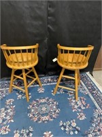 pair of oak bar stools 39"h x 20"w x 17" d
