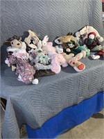 A number of stuffed animals....2c
