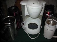 Single Cup Coffee Maker, Grinder, 3 Travel Mugs