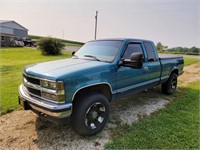 1998 Chevy Silverado Z71 extended cab with bed