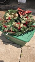 Nice lighted wreath with storage box