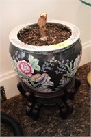 Ceramic Flower Pot and Stand