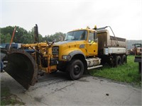 09 Mack GU713  Dump YW 6 cyl  Diesel; Started