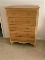 Contemporary Kathy Ireland Home 5 Drawer Chest